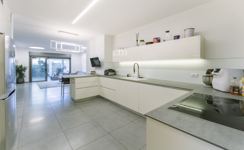 פסגות 5 חדרים דירת גן-16