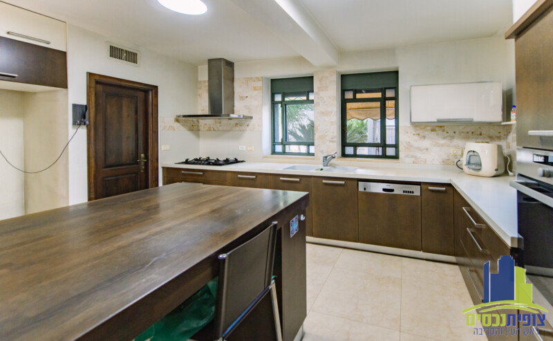 וילה בגבעת טל 7LOGO-14